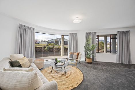 Photo of property in 12 Takawai Place, Nukuhau, Taupo, 3330