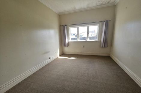 Photo of property in 96 Manawapou Road, Hawera, 4610