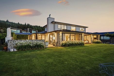 Photo of property in 5 Clearview Street, Wanaka, 9305