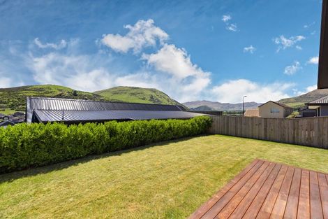 Photo of property in 12 Howden Drive, Jacks Point, 9371