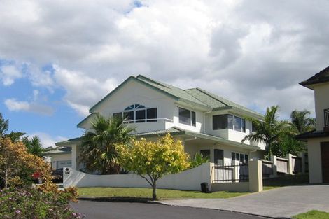 Photo of property in 17 Tornado Place, West Harbour, Auckland, 0618