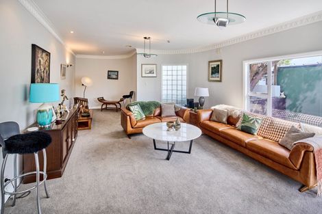 Photo of property in 5 Kio Crescent, Hataitai, Wellington, 6021