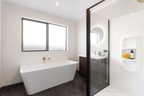 Photo of property in 408a Bower Avenue, Parklands, Christchurch, 8083