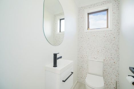 Photo of property in 36 Bryson Road, Otatara, Invercargill, 9879