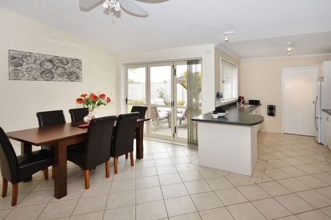Photo of property in 41 Greig Place, Pukekohe, 2120