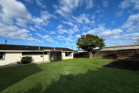Photo of property in 220 Sandwich Road, St Andrews, Hamilton, 3200