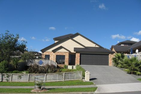 Photo of property in 3 Dawood Place, The Gardens, Auckland, 2105