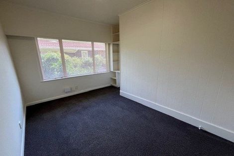 Photo of property in 53 Granger Road, Cockle Bay, Auckland, 2014
