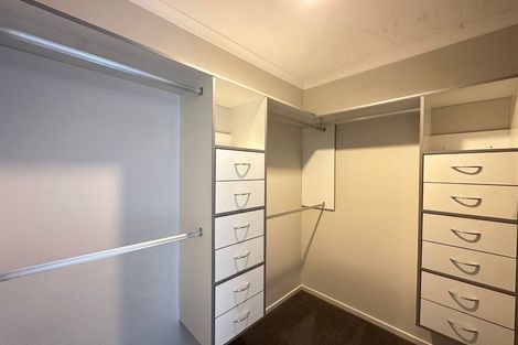Photo of property in 9 Lucca Crescent, Flat Bush, Auckland, 2019