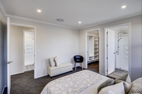 Photo of property in 18 Whangaehu Place, Te Awa, Napier, 4110