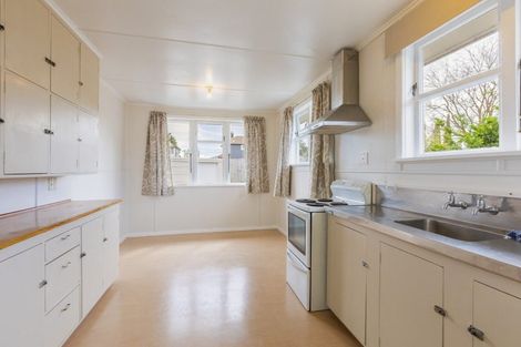 Photo of property in 22 Freyberg Terrace, Waipukurau, 4200