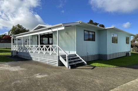 Photo of property in 205 Bridge Street, Eltham, 4322