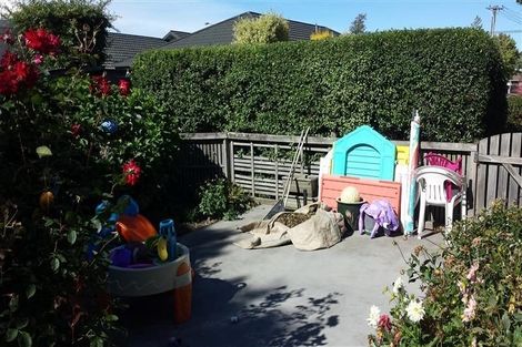 Photo of property in 2/27 Gardiners Road, Bishopdale, Christchurch, 8051