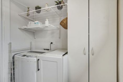 Photo of property in 39 Rutherford Street, Caversham, Dunedin, 9012