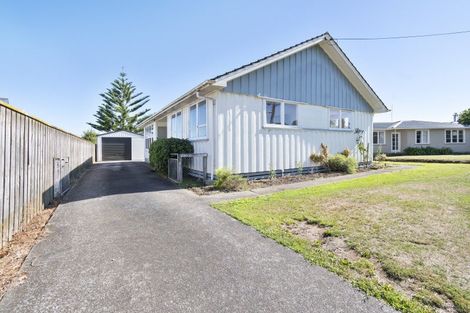 Photo of property in 6 Taumaihi Street, Bulls, 4818