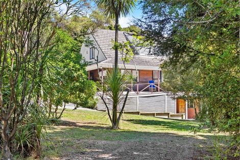 Photo of property in 3 William Pitcher Place, Greenhithe, Auckland, 0632