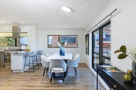 Photo of property in 5 Marlin Street, West Harbour, Auckland, 0618