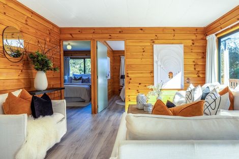 Photo of property in 16 Frank Street, Oneroa, Waiheke Island, 1081