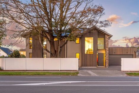Photo of property in 12a Memorial Avenue, Ilam, Christchurch, 8053