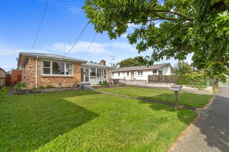 Photo of property in 160 Old Farm Road, Hamilton East, Hamilton, 3216