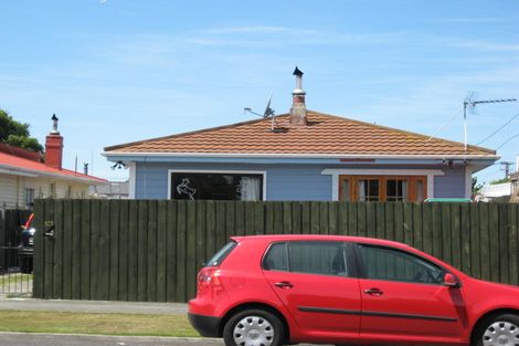 Photo of property in 373 Estuary Road, South New Brighton, Christchurch, 8062