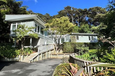 Photo of property in 2 Huia Road, Days Bay, Lower Hutt, 5013