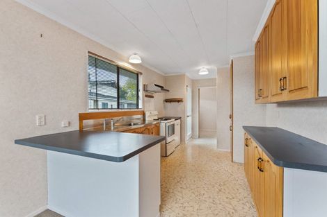 Photo of property in 10 Meadowbrook Drive, Cloverlea, Palmerston North, 4412