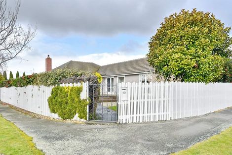 Photo of property in 30 Dunster Street, Burnside, Christchurch, 8053