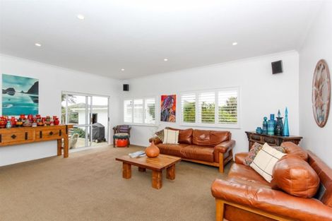 Photo of property in 39 Dorset Avenue, Westown, New Plymouth, 4310