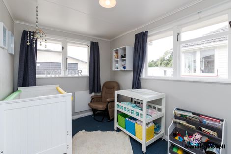 Photo of property in 83 Grey Street, Shannon, 4821