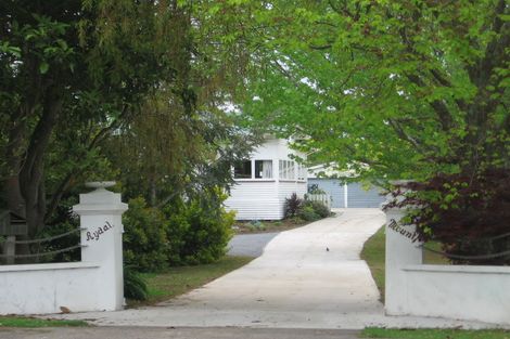 Photo of property in 60 Thames Road, Paeroa, 3600