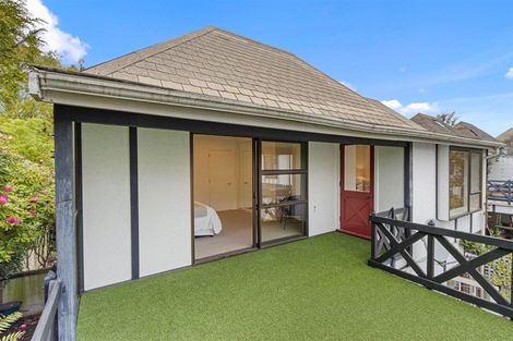 Photo of property in 9 Holly Road, Merivale, Christchurch, 8014
