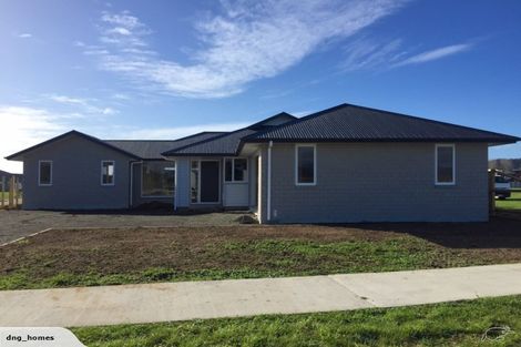 Photo of property in 134 Kupe Drive, Whitianga, 3510