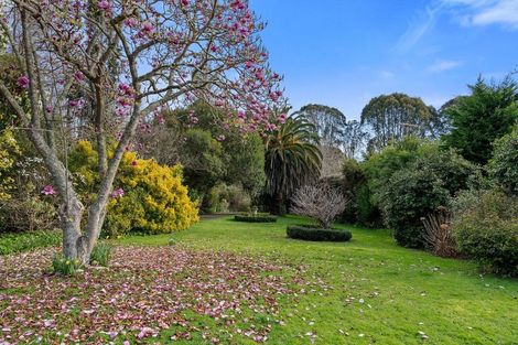 Photo of property in 2 Sunglo Terrace, Otaki, 5512