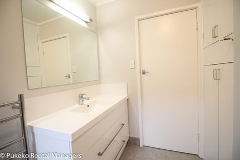 Photo of property in 9f Emmett Street, Herne Bay, Auckland, 1011