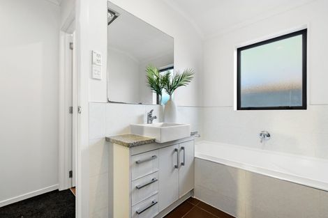 Photo of property in 256 Borman Road, Rototuna North, Hamilton, 3210