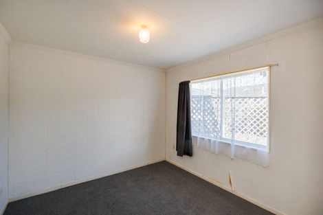 Photo of property in 2/293 Ruahine Street, Terrace End, Palmerston North, 4410