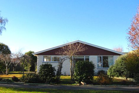 Photo of property in 9 Waipara Street, Cracroft, Christchurch, 8025