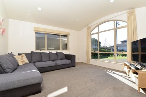 Photo of property in 6 Sandowne Close, Rototuna North, Hamilton, 3210