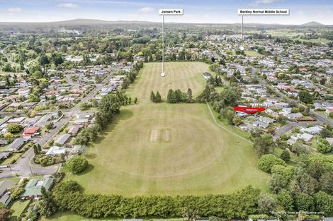 Photo of property in 52 Morris Road, Hillcrest, Hamilton, 3216