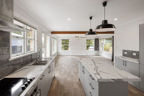 Photo of property in 86 Grey Street, Cambridge, 3434