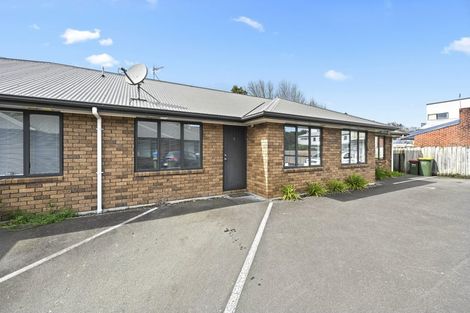 Photo of property in 5/240 Old Farm Road, Hillcrest, Hamilton, 3216