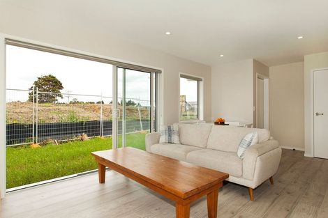 Photo of property in 116 Matua Road, Huapai, Kumeu, 0810