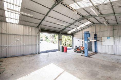 Photo of property in 236 Wishart Road, Helensville, 0875