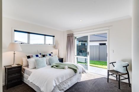 Photo of property in 1 Pukaki Place, Poraiti, Napier, 4112