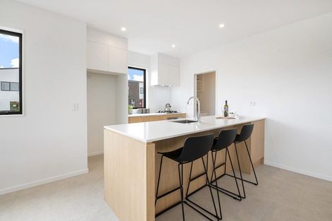 Photo of property in 10 Otereti Street, Flat Bush, Auckland, 2019