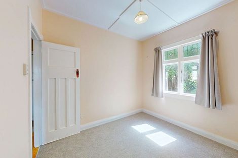 Photo of property in 7 Hoggard Street, Vogeltown, Wellington, 6021