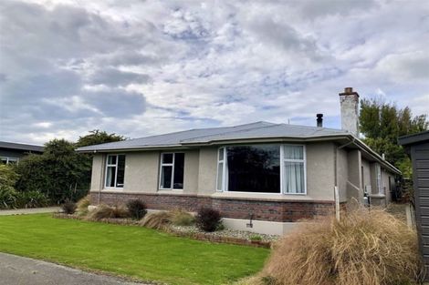 Photo of property in 19 Banks Street, Richmond, Invercargill, 9810