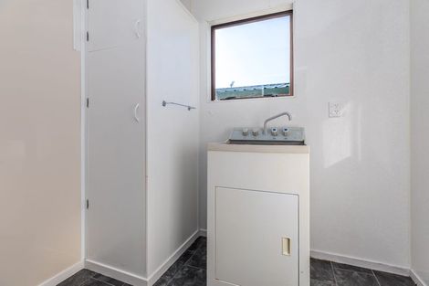 Photo of property in 1420 Whangaparaoa Road, Army Bay, Whangaparaoa, 0930