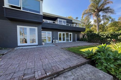 Photo of property in 13 Valkyria Place, Beach Haven, Auckland, 0626